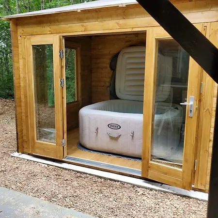 Des Bois Apartment