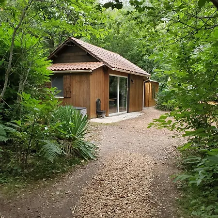 Des Bois Apartment *