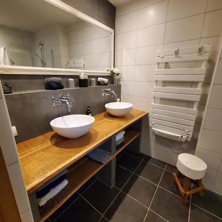 Les De * Rouffignac Saint-Cernin