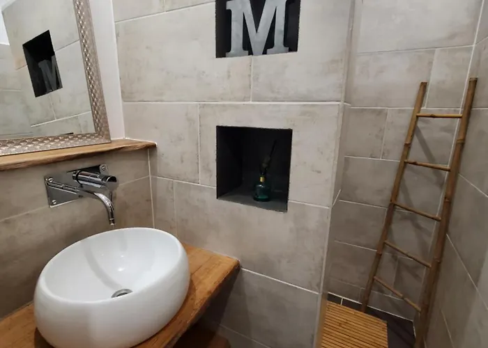 Les De Διαμέρισμα