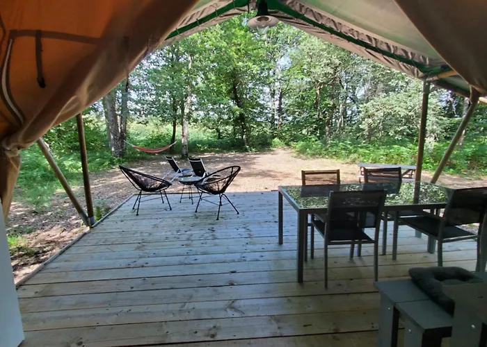 Les De Διαμέρισμα *